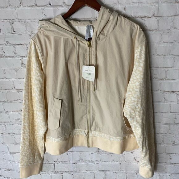 đâFABLETICSâ|âLisi BoxyâJacket - Picture 6 of 9